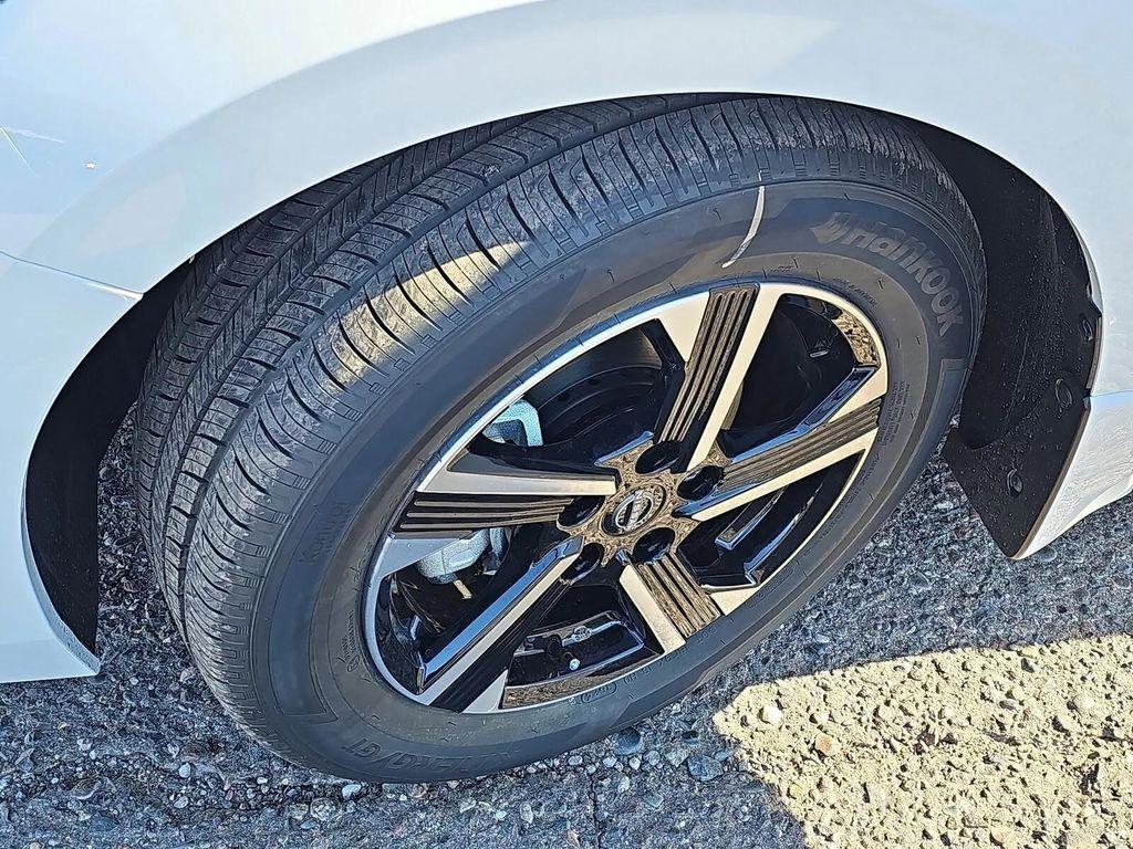 new 2025 Nissan Sentra car, priced at $21,161