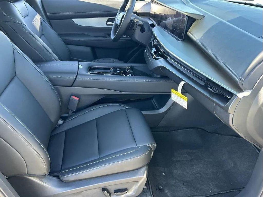 new 2025 Nissan Murano car, priced at $40,648