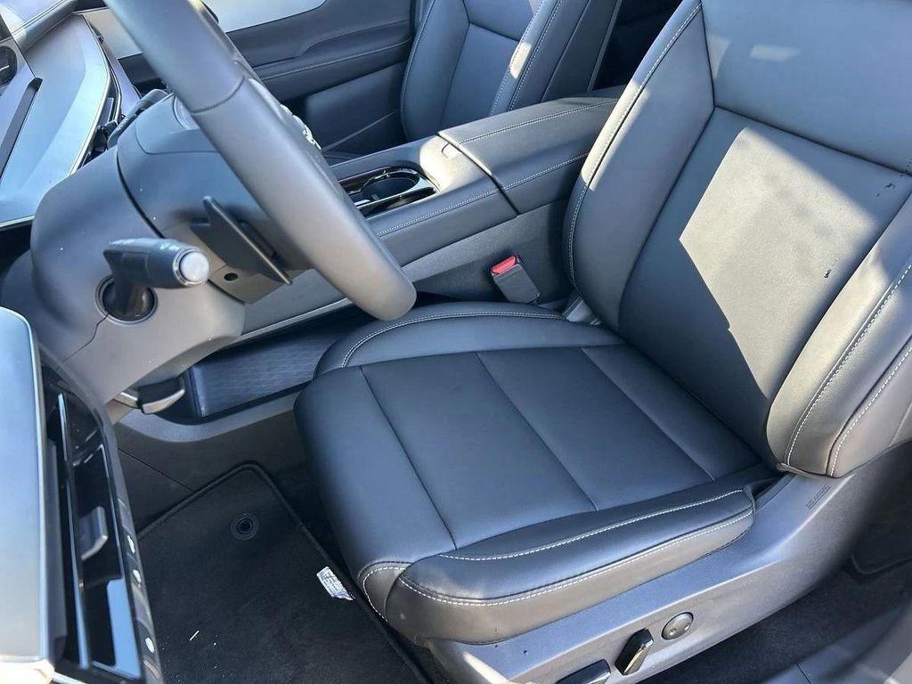 new 2025 Nissan Murano car, priced at $40,648