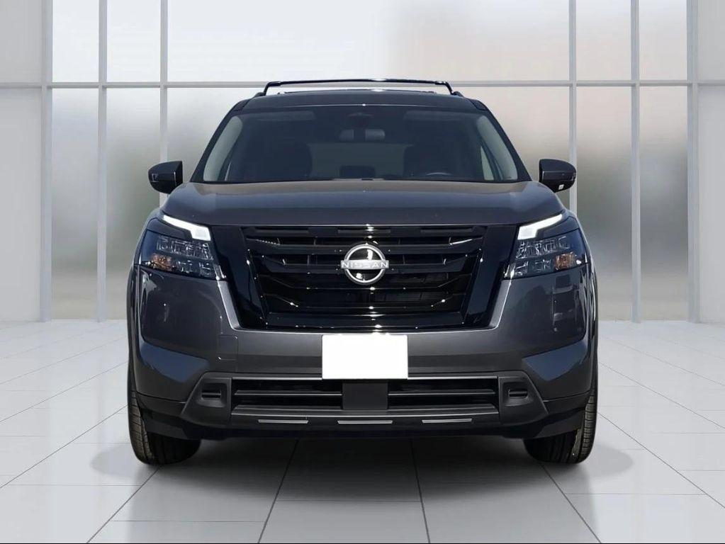 new 2025 Nissan Pathfinder car, priced at $32,970