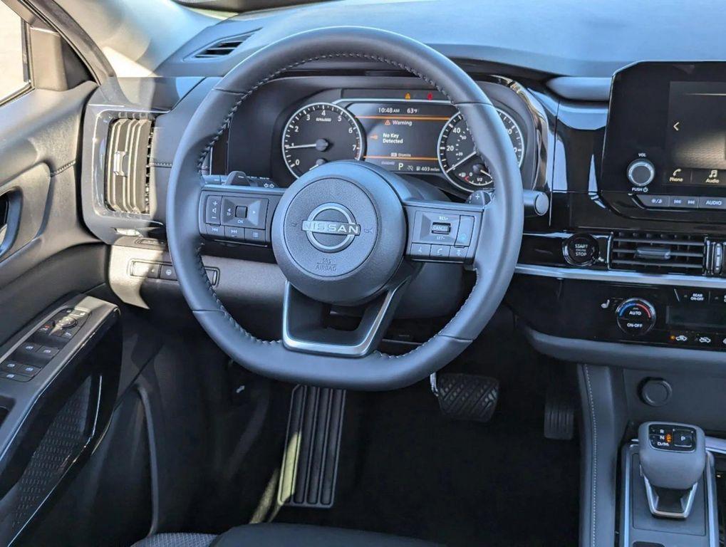new 2025 Nissan Pathfinder car, priced at $32,970