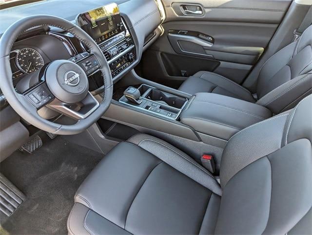 new 2024 Nissan Pathfinder car, priced at $42,578