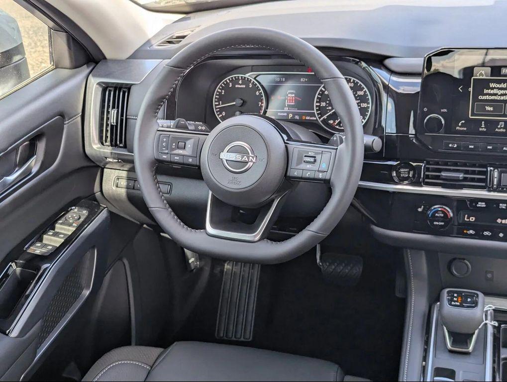 new 2025 Nissan Pathfinder car, priced at $34,523