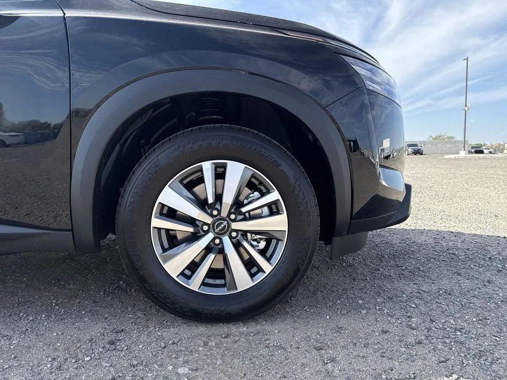 new 2025 Nissan Pathfinder car, priced at $34,523