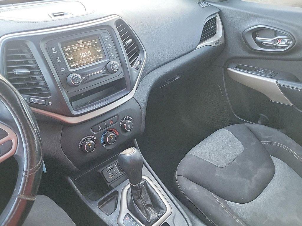 used 2017 Jeep Cherokee car, priced at $6,997