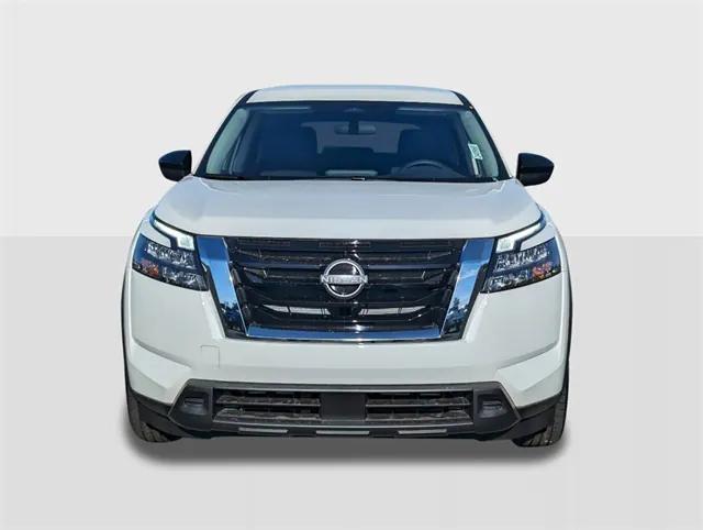 new 2024 Nissan Pathfinder car, priced at $30,037