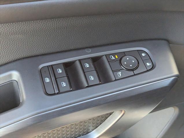 new 2025 Nissan Pathfinder car, priced at $42,367