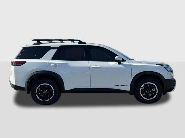 new 2025 Nissan Pathfinder car, priced at $42,367