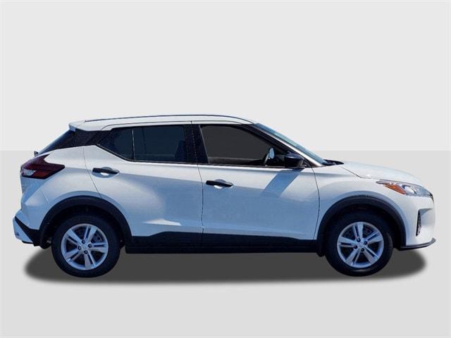 new 2024 Nissan Kicks car, priced at $19,584