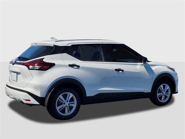 new 2024 Nissan Kicks car, priced at $19,584