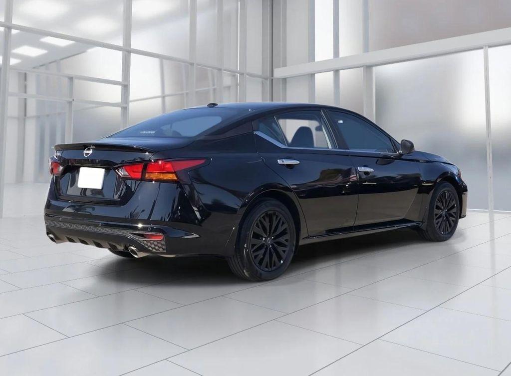 new 2025 Nissan Altima car, priced at $26,886