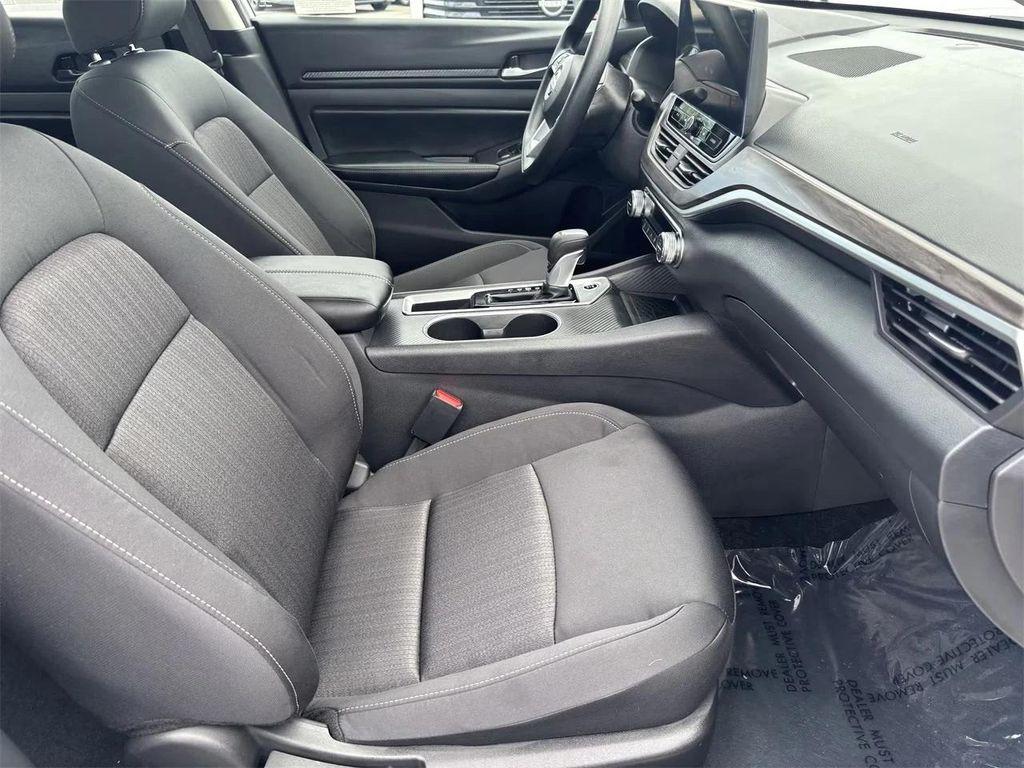 new 2025 Nissan Altima car, priced at $27,786