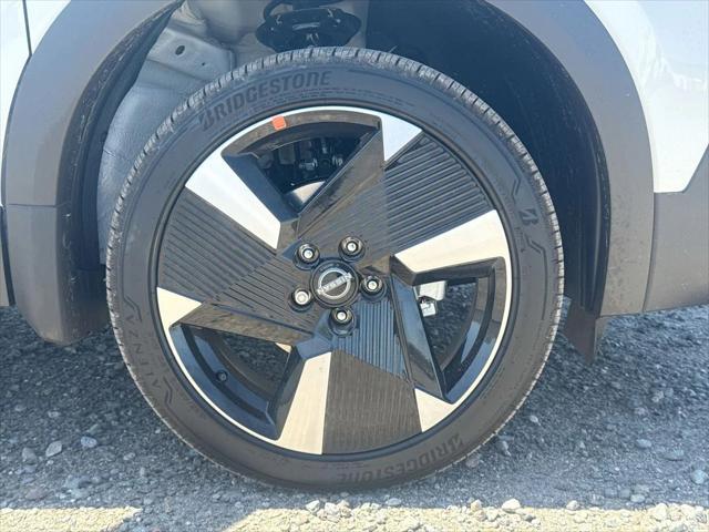 new 2025 Nissan Kicks car, priced at $26,756