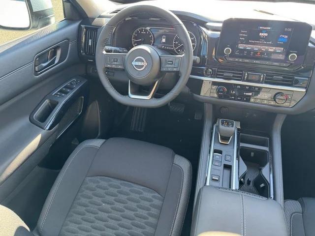 new 2025 Nissan Pathfinder car, priced at $38,537