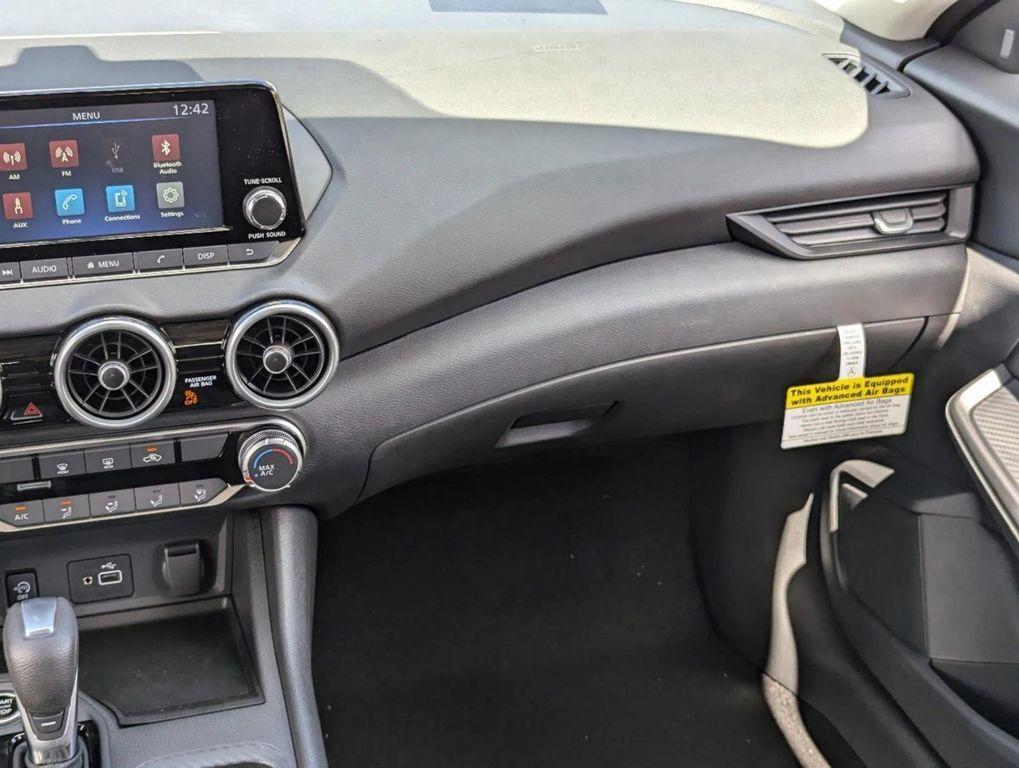 new 2025 Nissan Sentra car, priced at $21,635