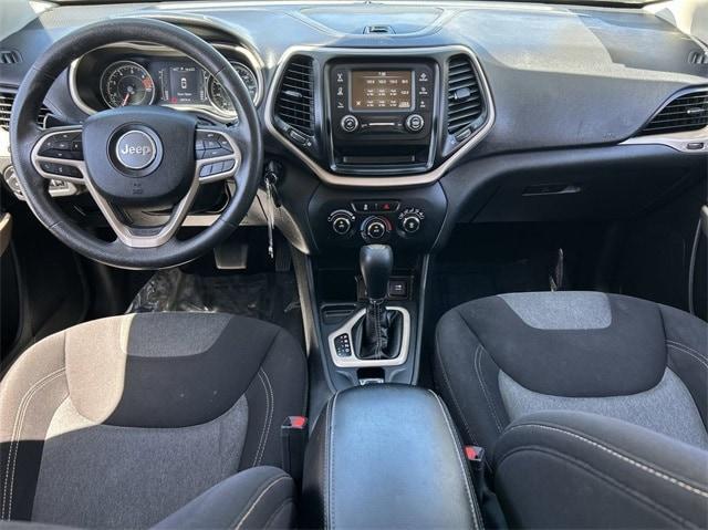 used 2018 Jeep Cherokee car, priced at $13,177