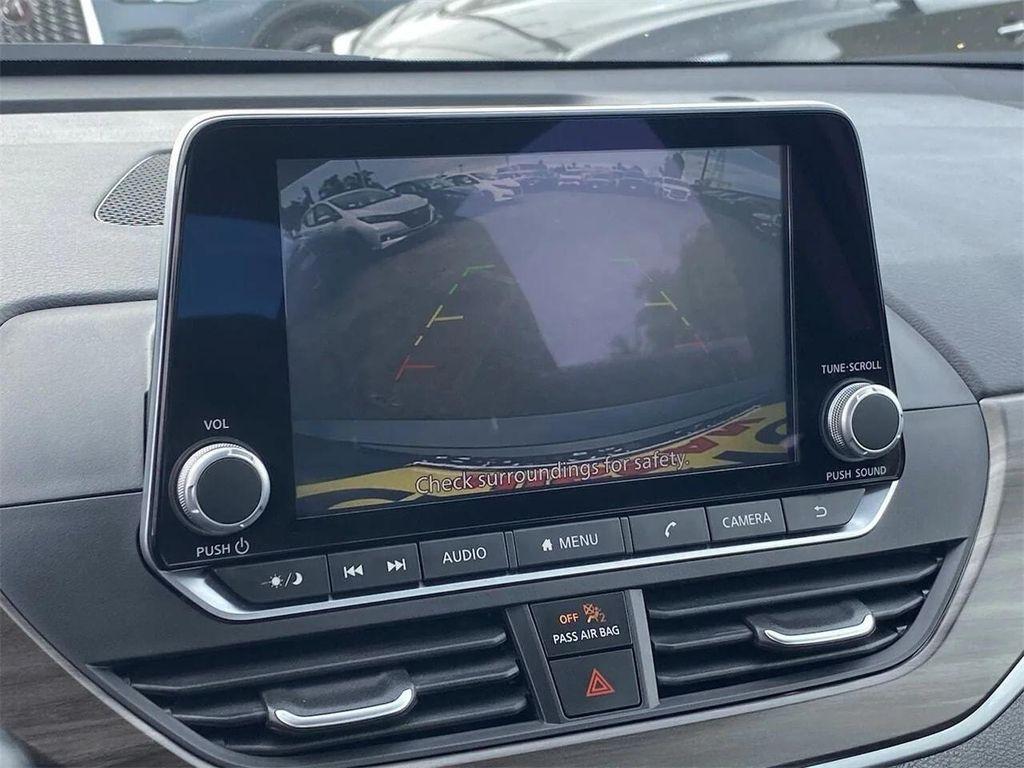 new 2025 Nissan Altima car, priced at $27,425
