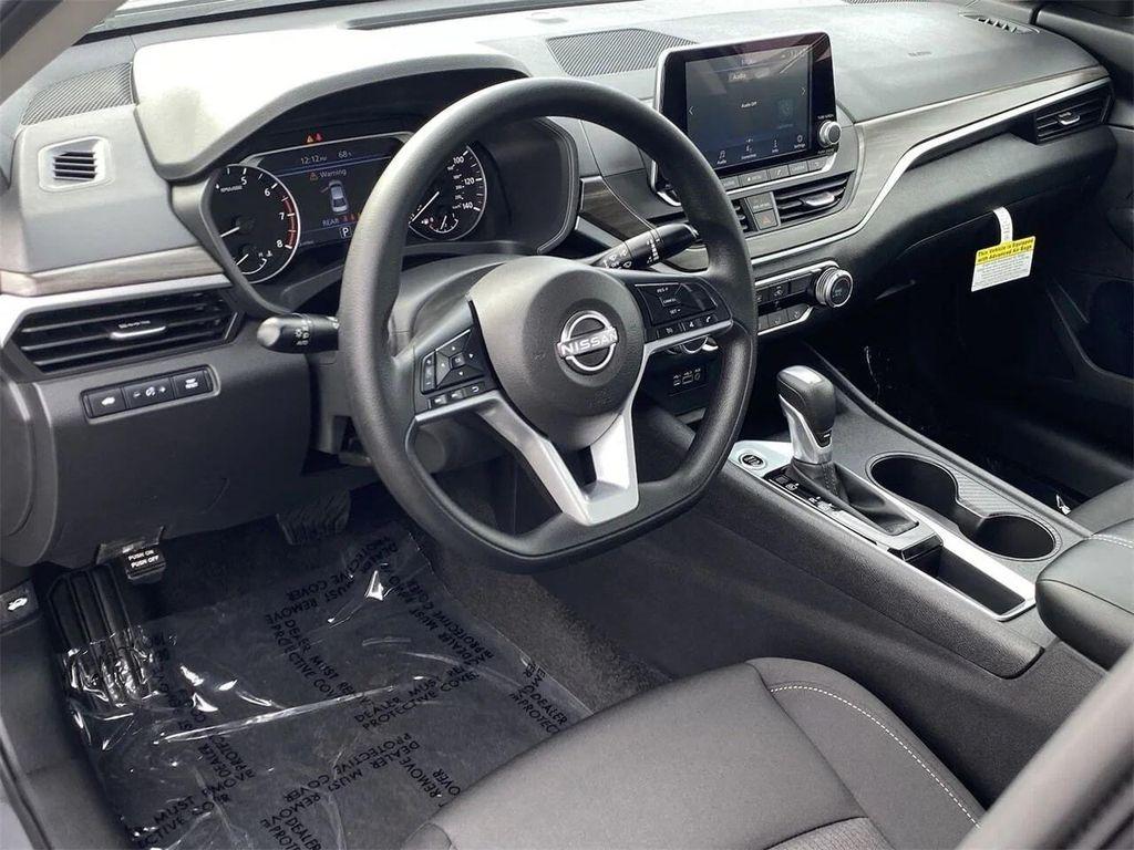 new 2025 Nissan Altima car, priced at $27,425