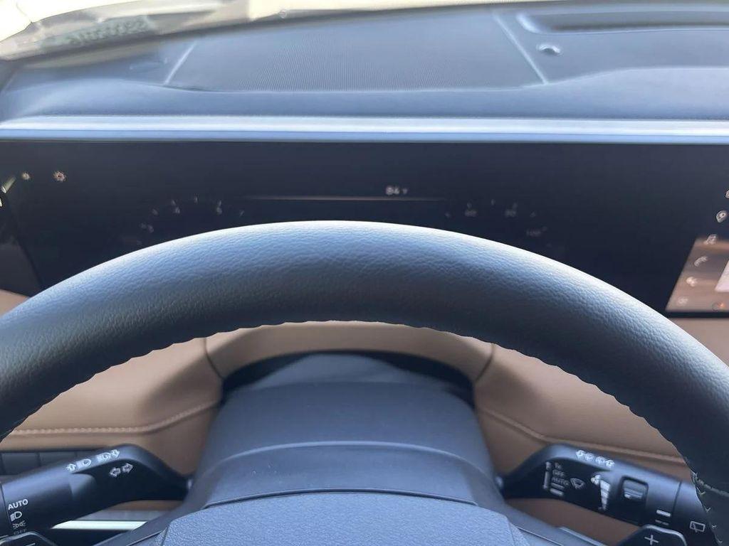 new 2025 Nissan Armada car, priced at $62,876