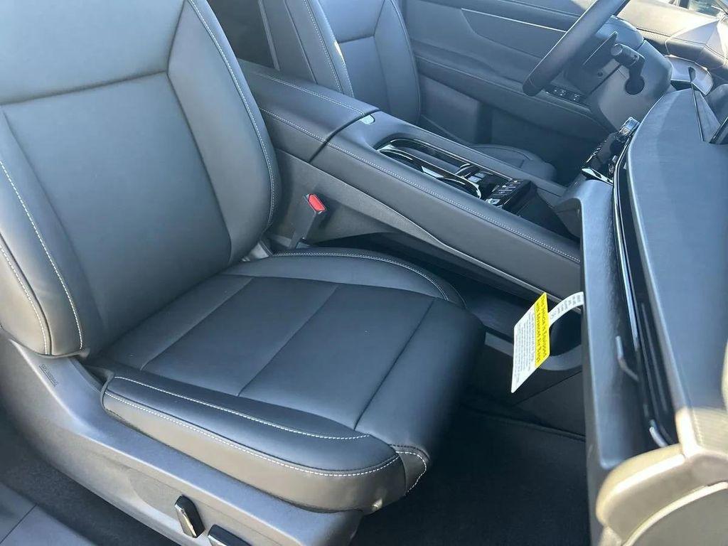 new 2025 Nissan Murano car, priced at $39,017