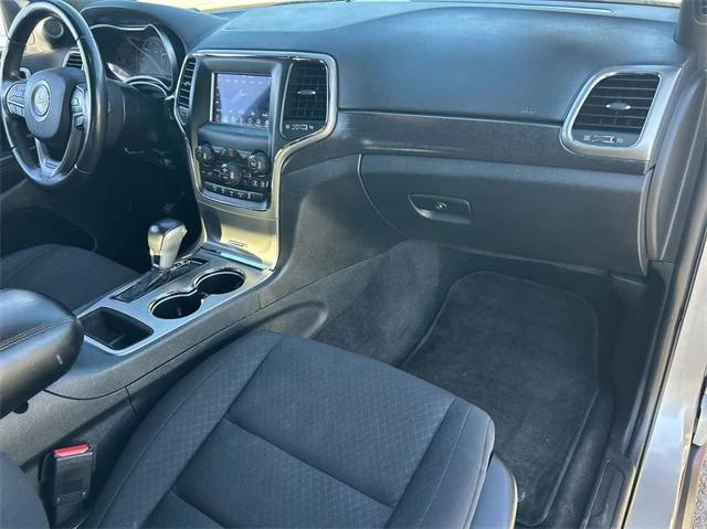 used 2018 Jeep Grand Cherokee car, priced at $17,999