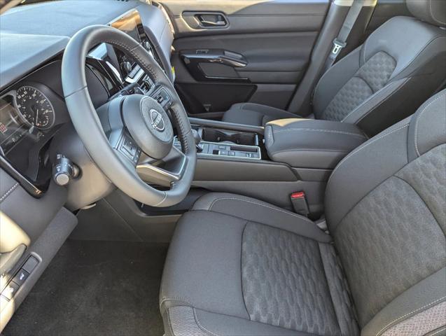 new 2025 Nissan Pathfinder car, priced at $38,941