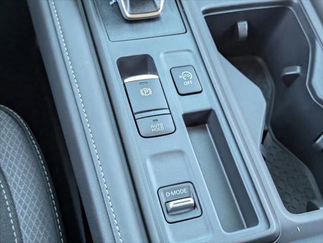 new 2025 Nissan Pathfinder car, priced at $35,353