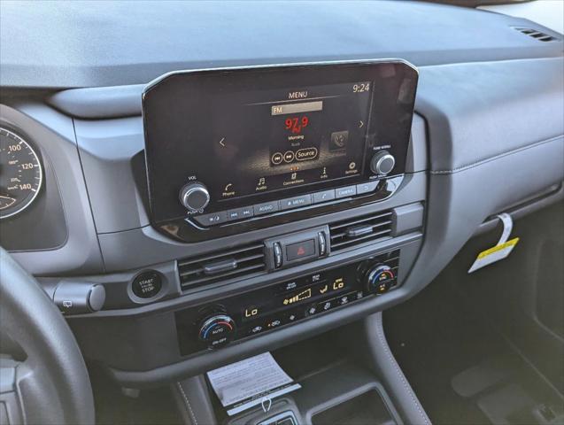 new 2025 Nissan Pathfinder car, priced at $35,353