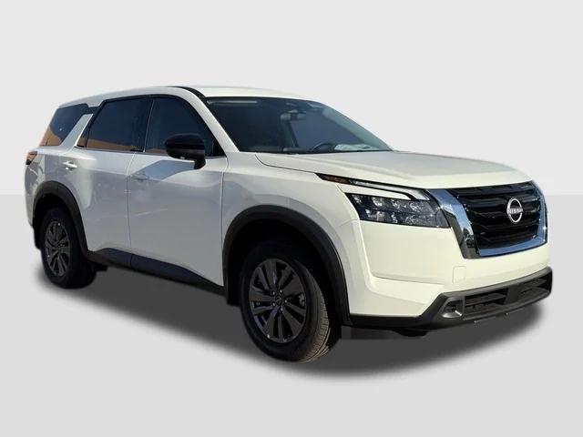 new 2025 Nissan Pathfinder car, priced at $35,353