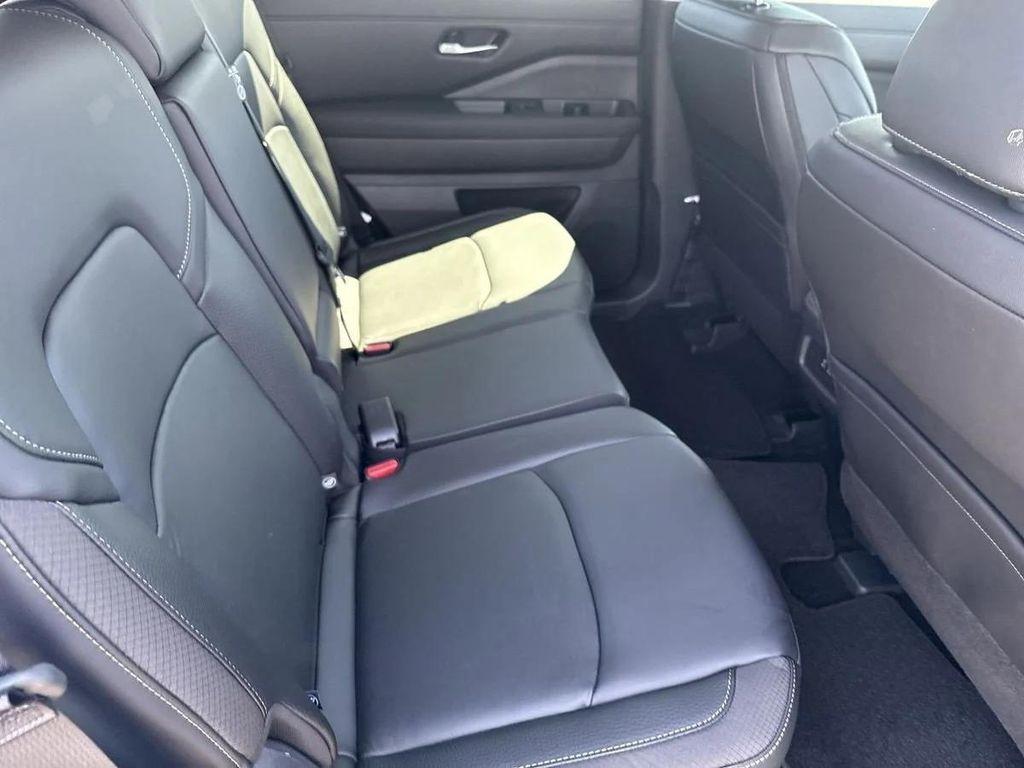 new 2025 Nissan Pathfinder car, priced at $35,961