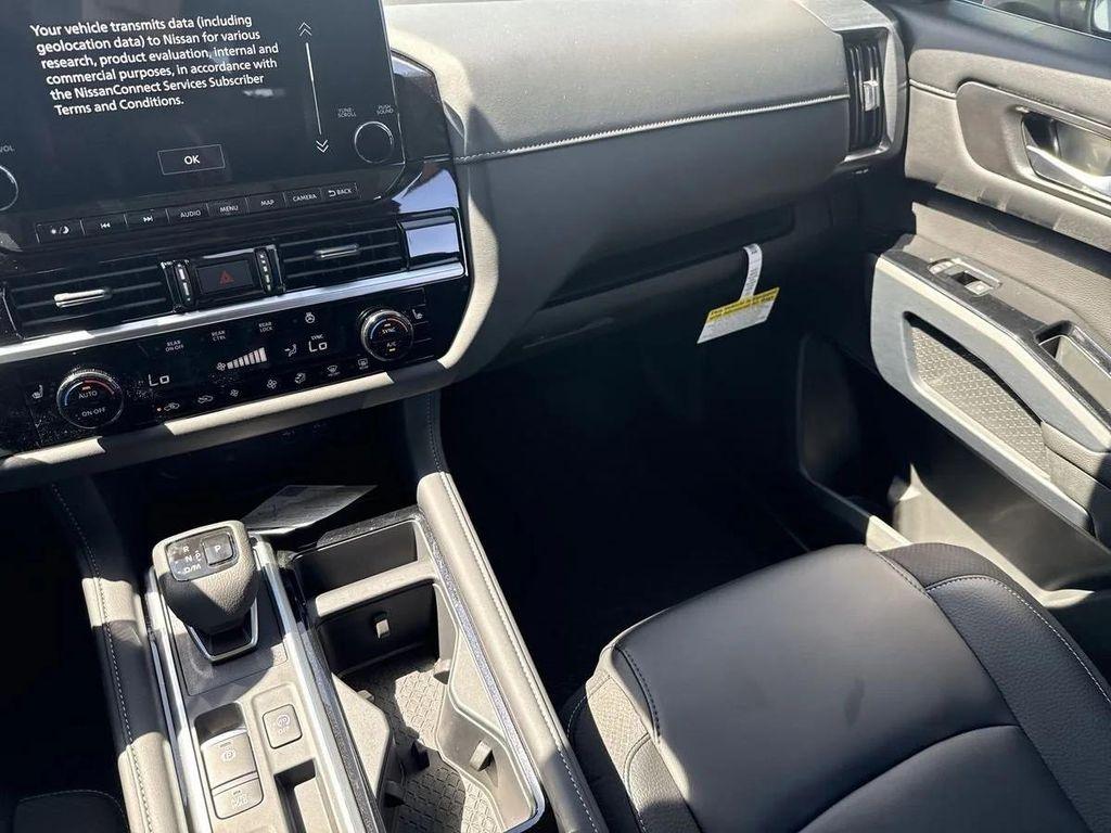 new 2025 Nissan Pathfinder car, priced at $35,961