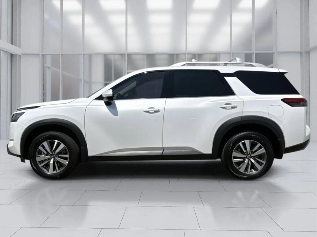 new 2025 Nissan Pathfinder car, priced at $35,961