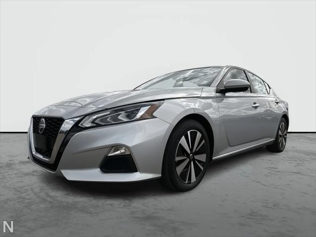 used 2022 Nissan Altima car, priced at $16,321