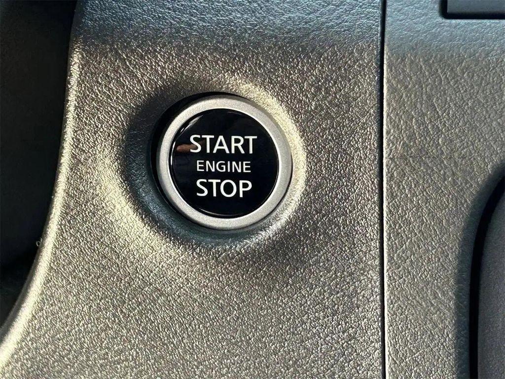 new 2025 Nissan Frontier car, priced at $37,996