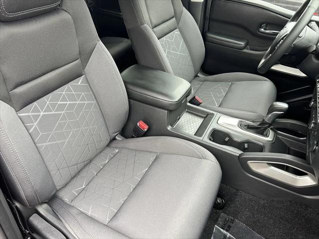 new 2025 Nissan Frontier car, priced at $39,341