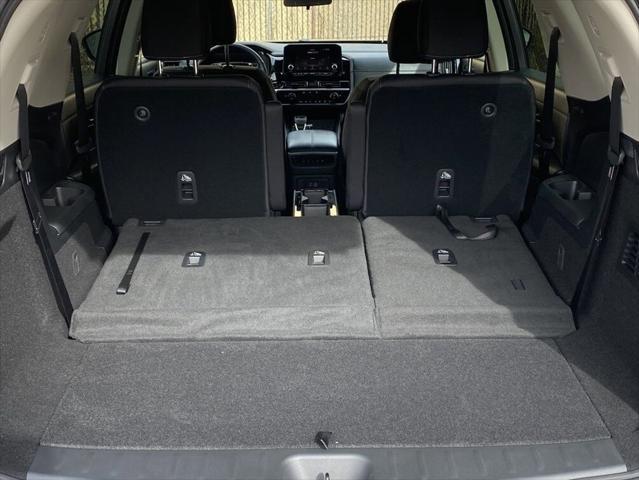 new 2025 Nissan Pathfinder car, priced at $40,933