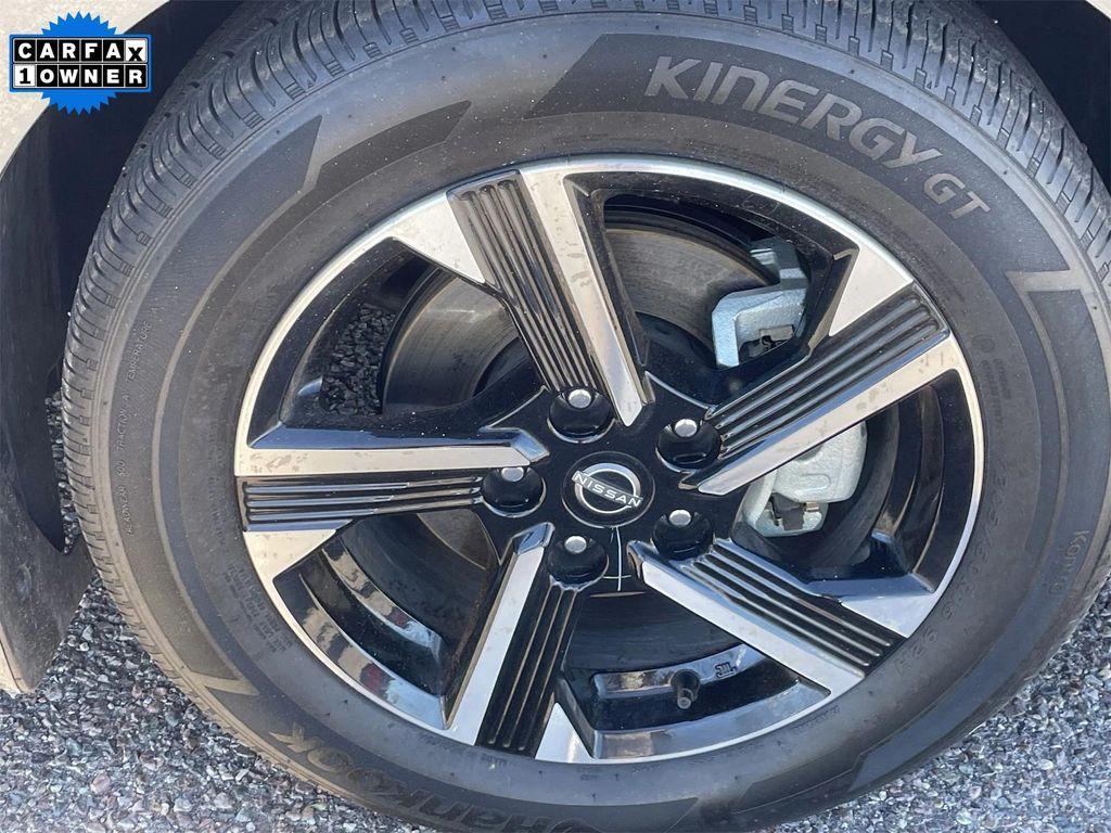 used 2025 Nissan Sentra car, priced at $17,997