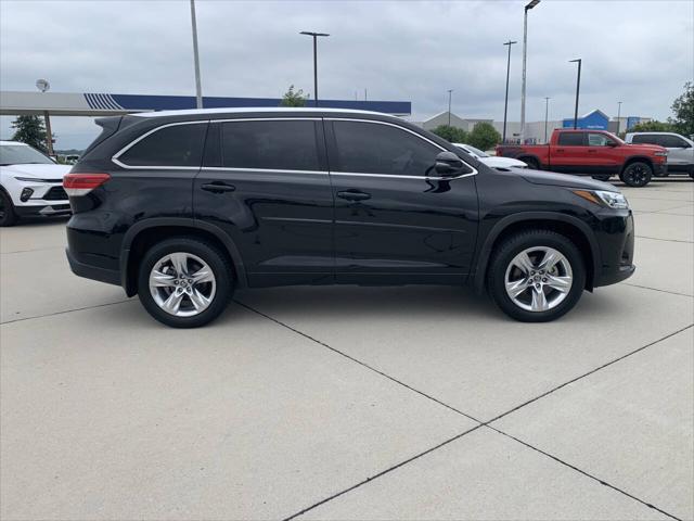 used 2019 Toyota Highlander car