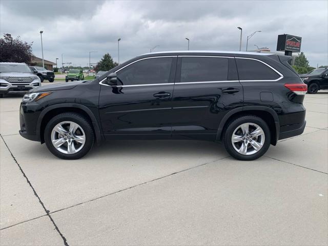 used 2019 Toyota Highlander car