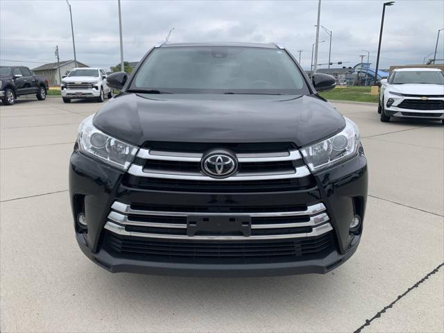 used 2019 Toyota Highlander car