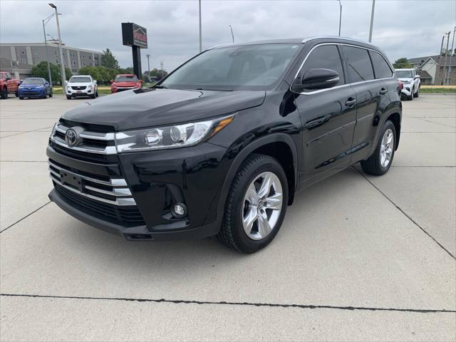 used 2019 Toyota Highlander car