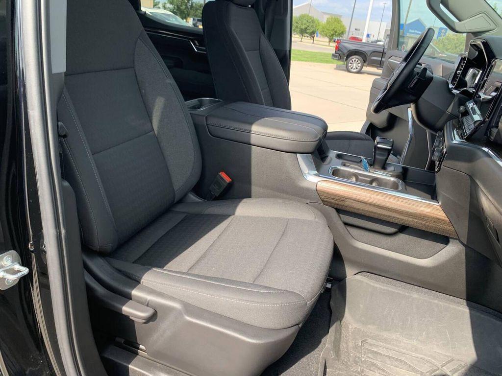 used 2024 Chevrolet Silverado 1500 car, priced at $46,995