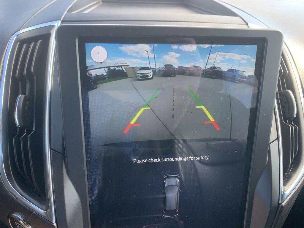 used 2024 Ford Edge car, priced at $26,995