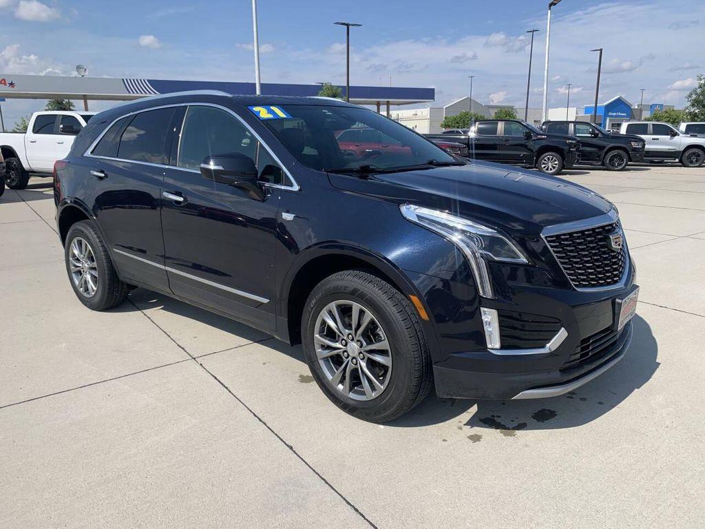 used 2021 Cadillac XT5 car, priced at $24,500