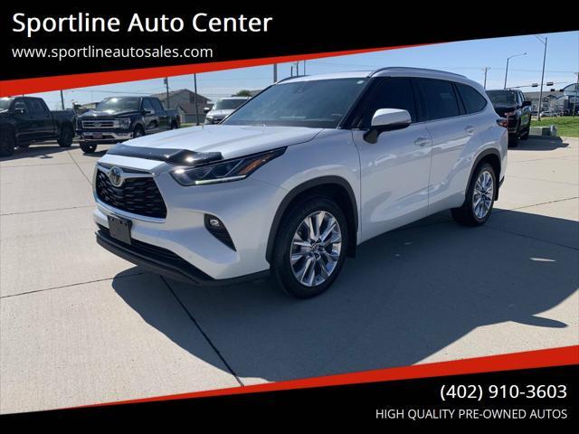 used 2023 Toyota Highlander car