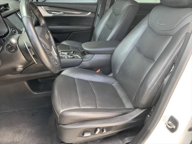used 2021 Cadillac XT5 car, priced at $34,995