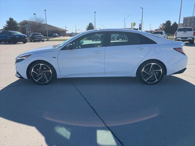 used 2021 Hyundai Elantra car