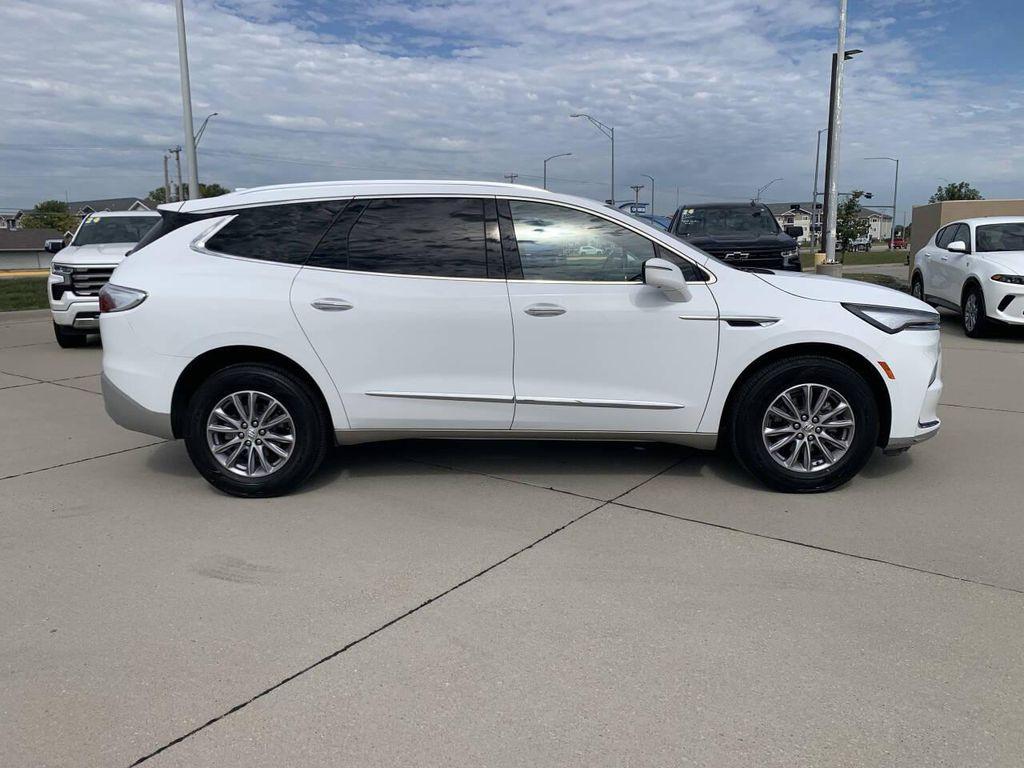 used 2024 Buick Enclave car, priced at $33,875