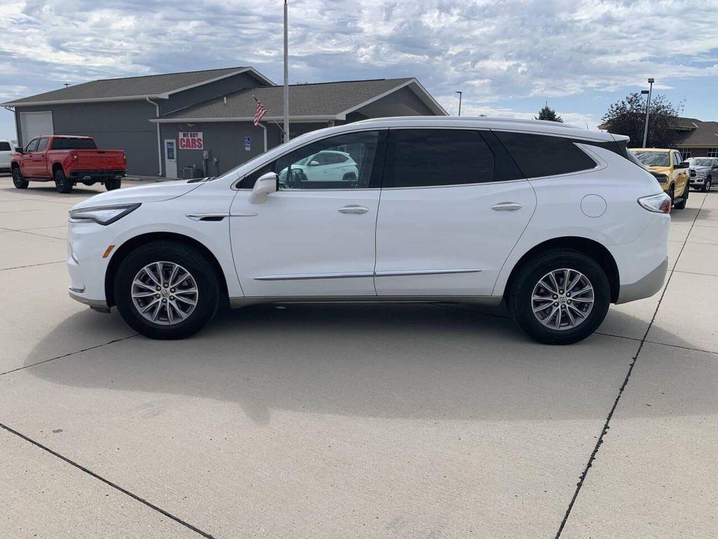 used 2024 Buick Enclave car, priced at $33,875