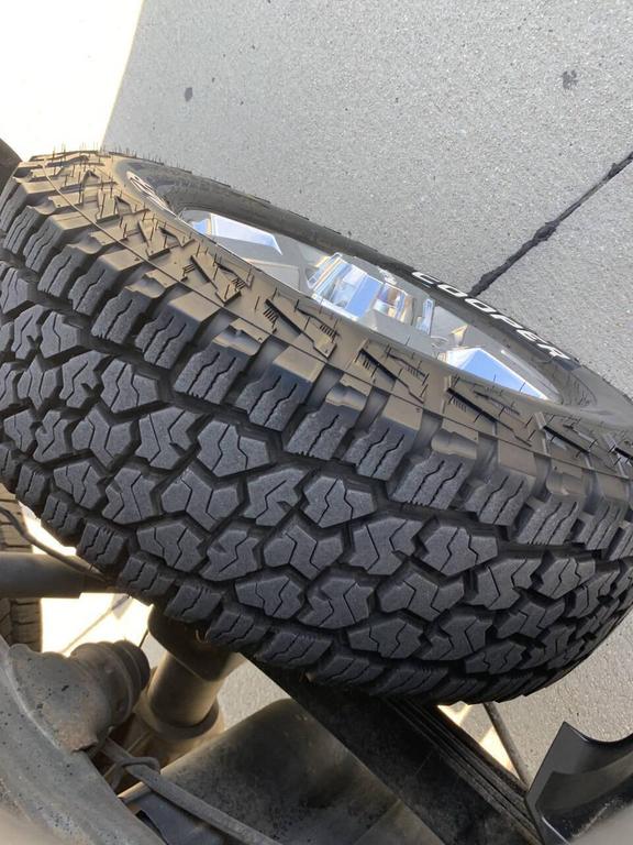 used 2018 GMC Sierra 2500 car, priced at $45,950